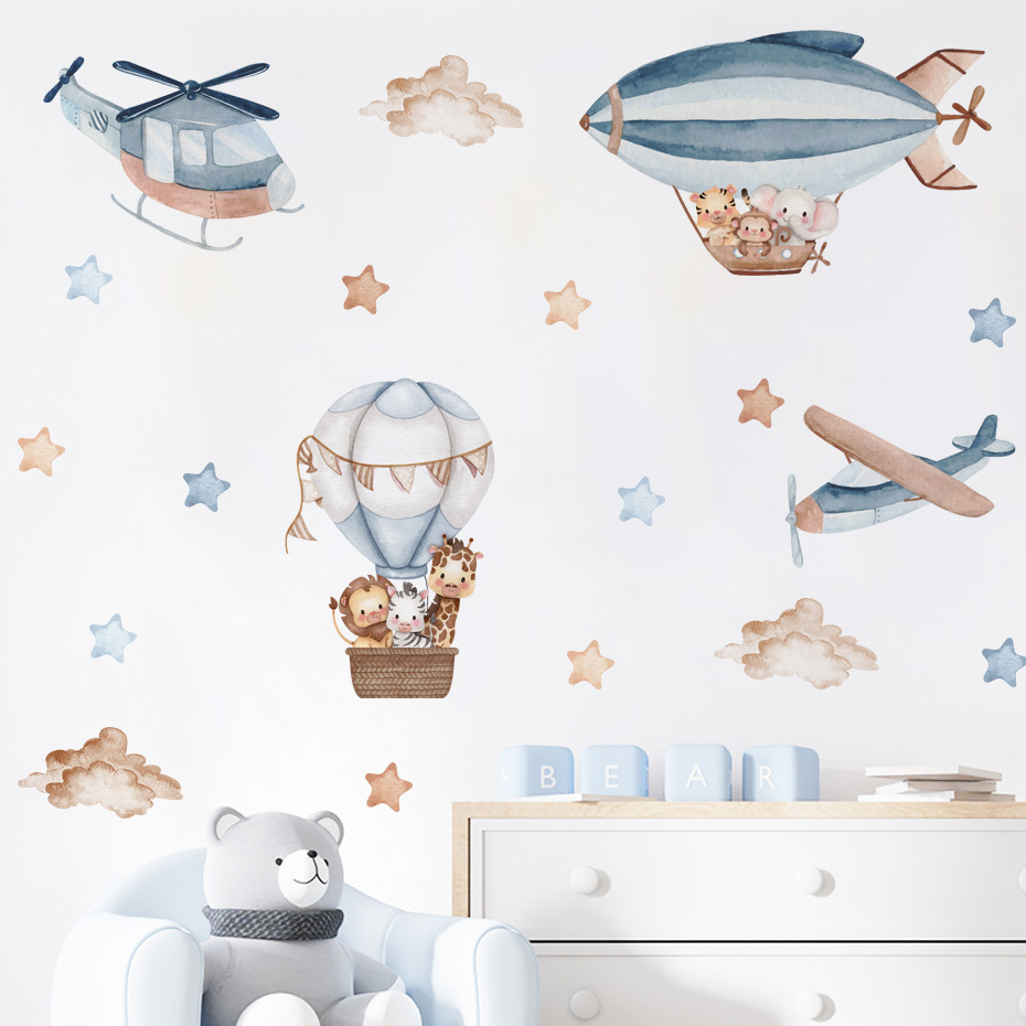 Baby Nursery Needs - Aquarela animais balão de ar quente